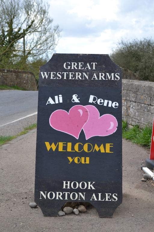 فندق Deddingtonفي  The Great Western Arms المظهر الخارجي الصورة